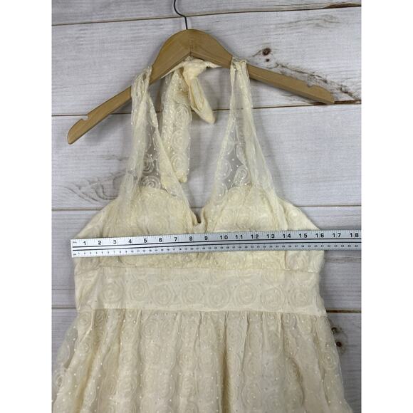 Cupshe Halter Dress Sz M Madison Ivory Lace Lined Open Back Beach Wedding NWT - Picture 4 of 13